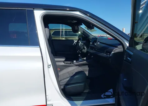 2024 Mitsubishi Outlander Se 2.5 S-Awc/Se Black Edition S-Awc/Se Black Edition W/Pano Roof S-Awc/Se Ralliart S-Awc z USA, uszkodzony, nr VIN JA4J4VA85RZ071885